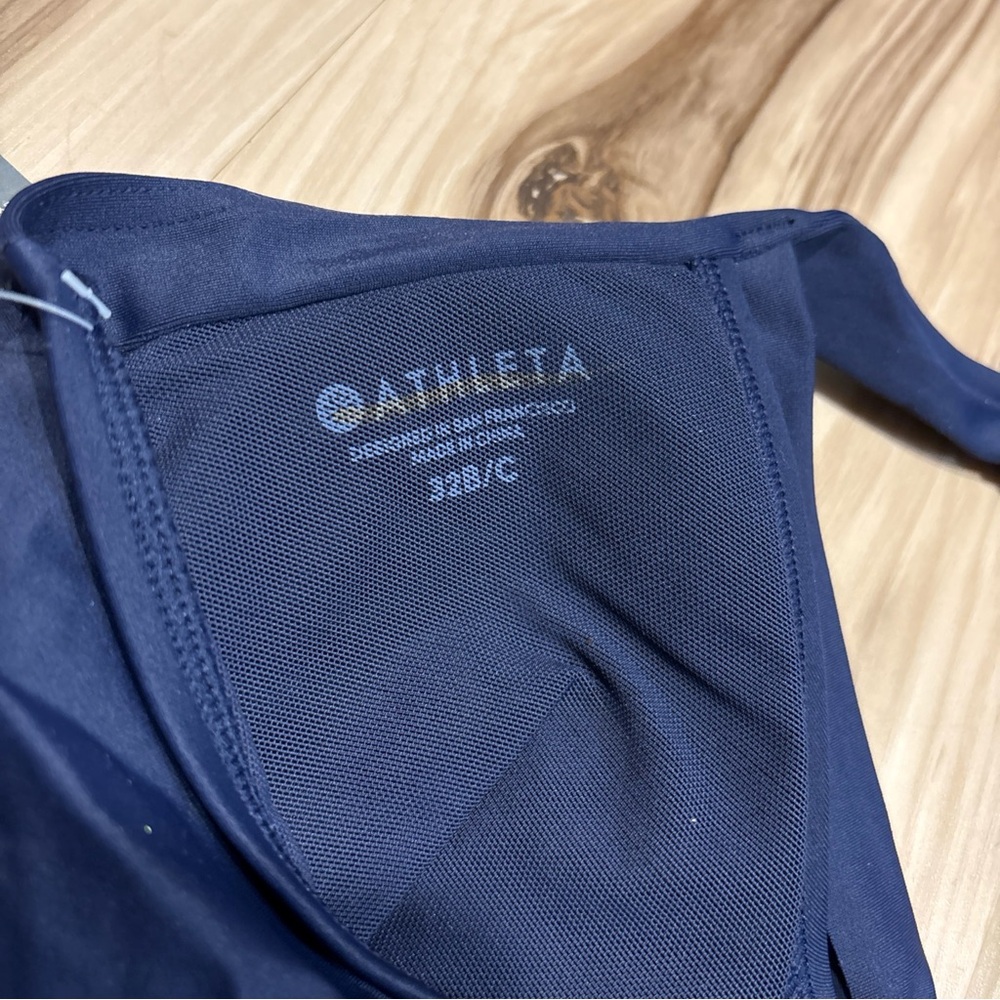 NEW Athleta Hampton Twist One Piece Swimsuit Navy Blue Size 32B 32C Built In Bra - Picture 7 of 10